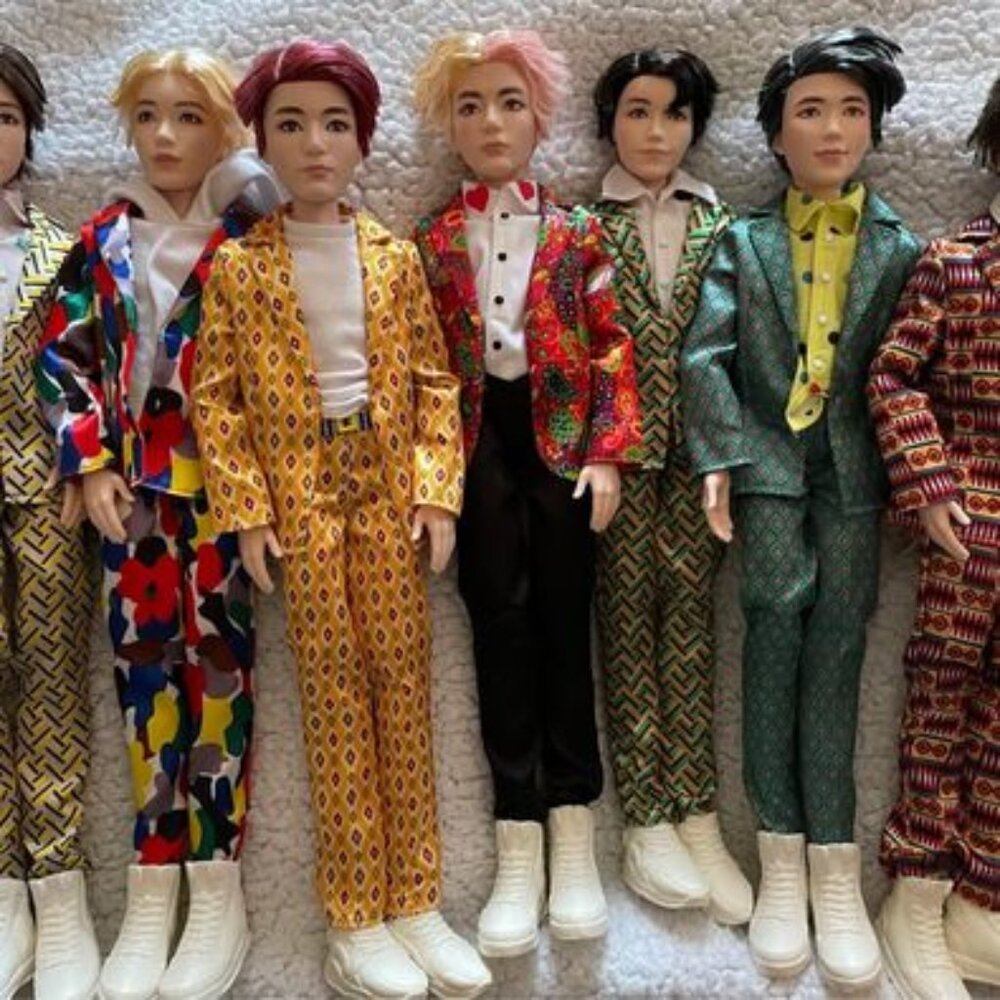 FULL SET OF BTS DOLLS (7 Total)